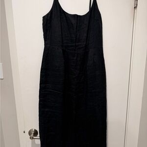 Quince Black linen Midi Dress